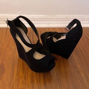 Breckelle’s wedges